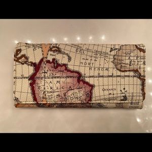 Brand new Avon wallet